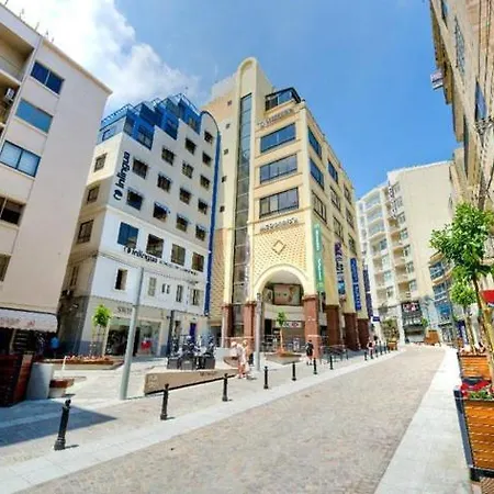 Modern Location Апартаменты *