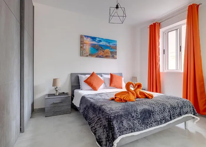 Modern Location Apartment *