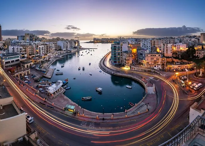 Modern Location Apartment Sliema